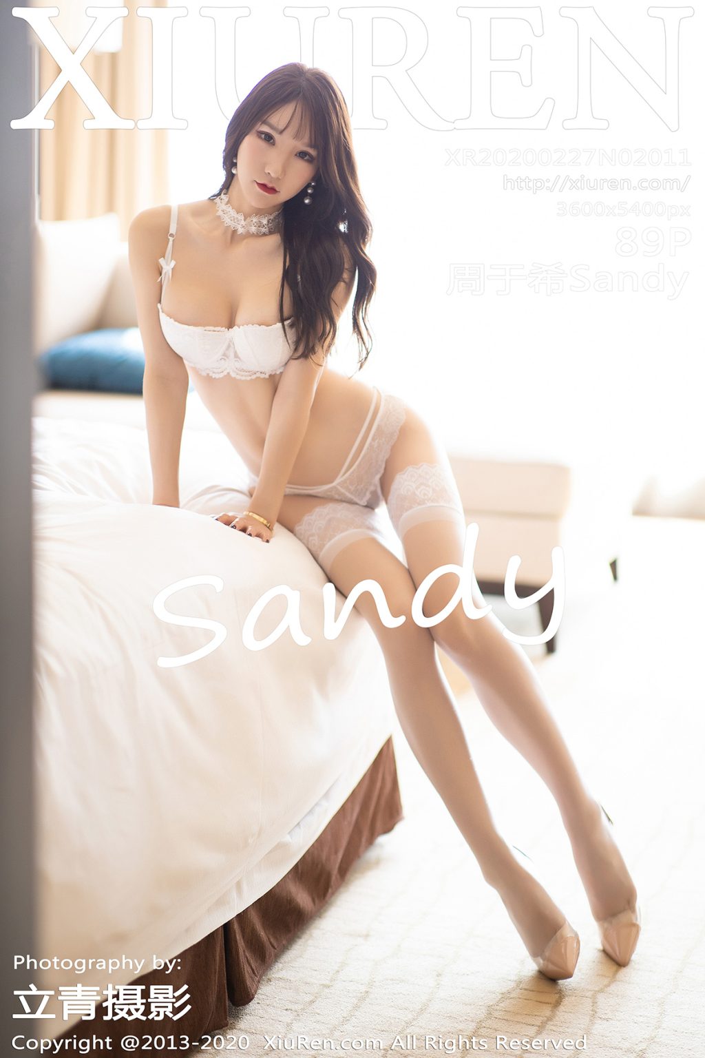 Watch sexy XIUREN No.2011: Zhou Yuxi (周于希Sandy) photos