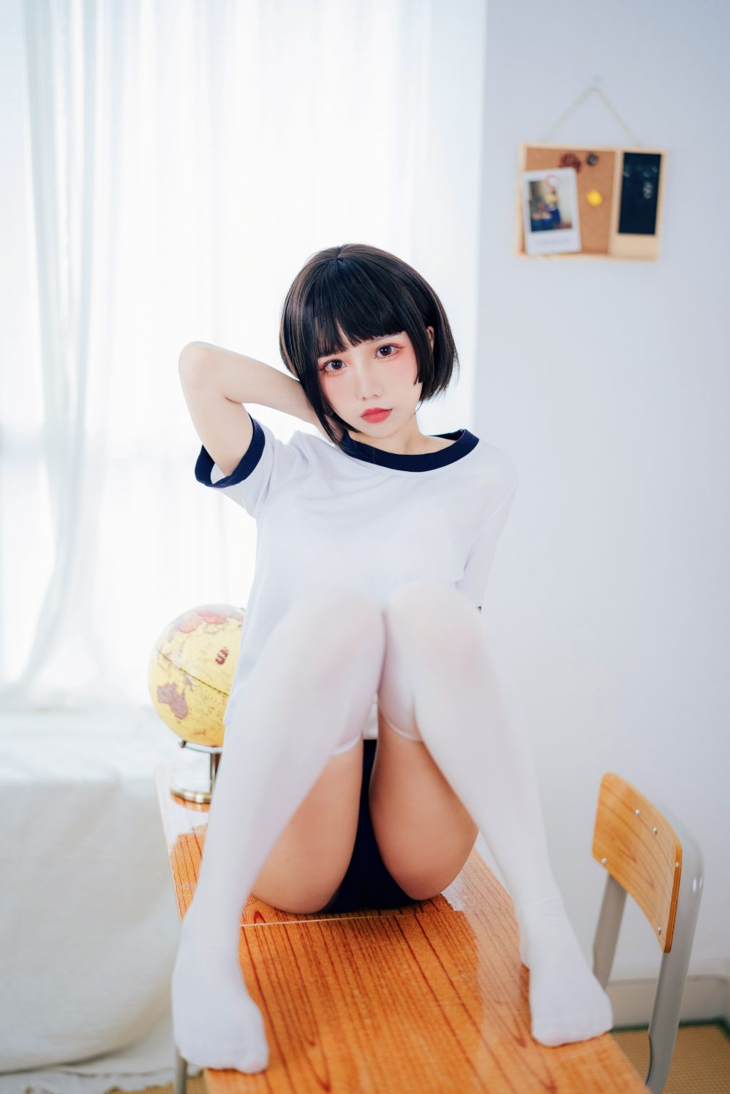 Watch sexy Coser@果咩酱w Vol.008: 体操服 photos