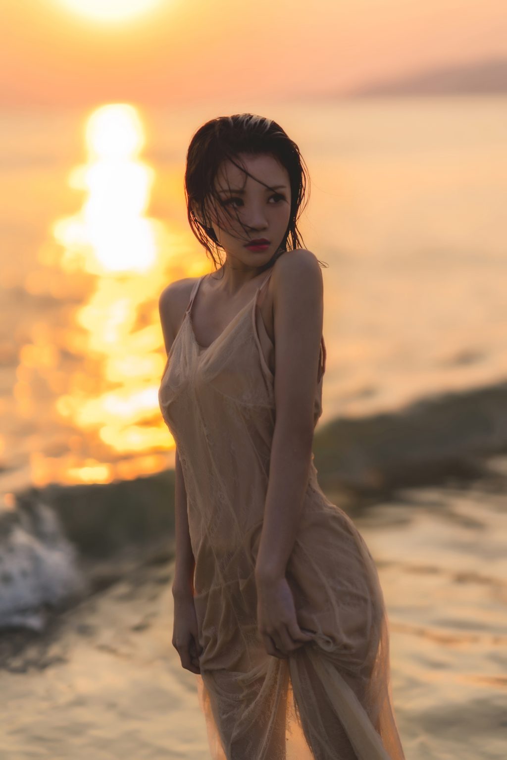 Watch sexy Coser@桜桃喵 Vol.098: 潮汐 photos