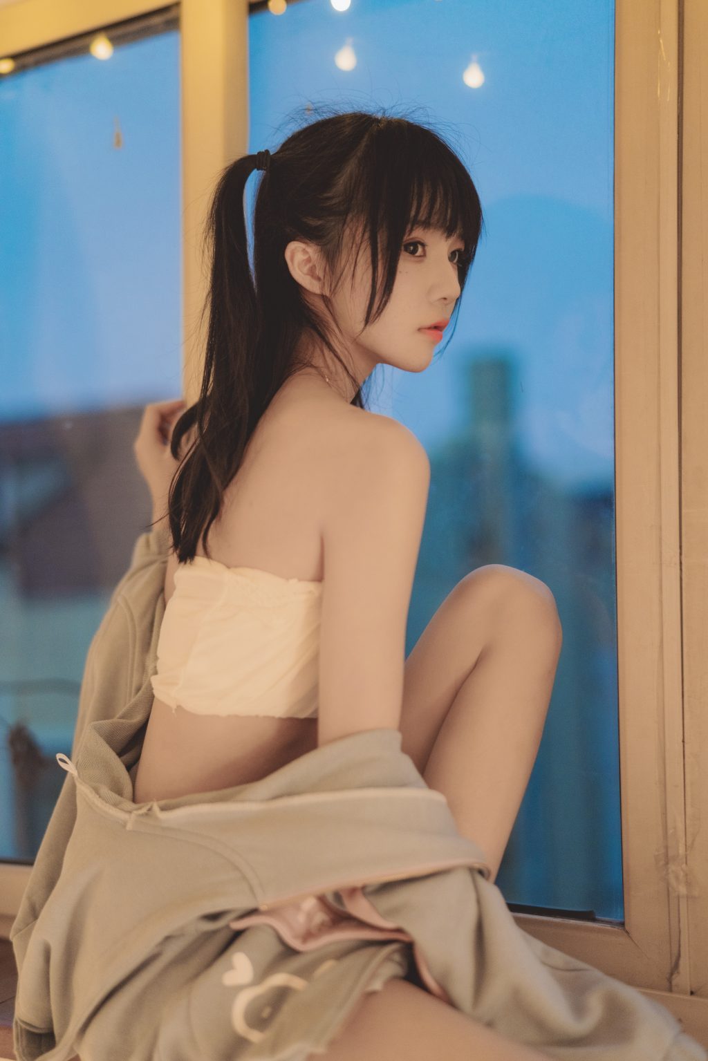 Watch sexy Coser@桜桃喵 Vol.117: 碎星 photos