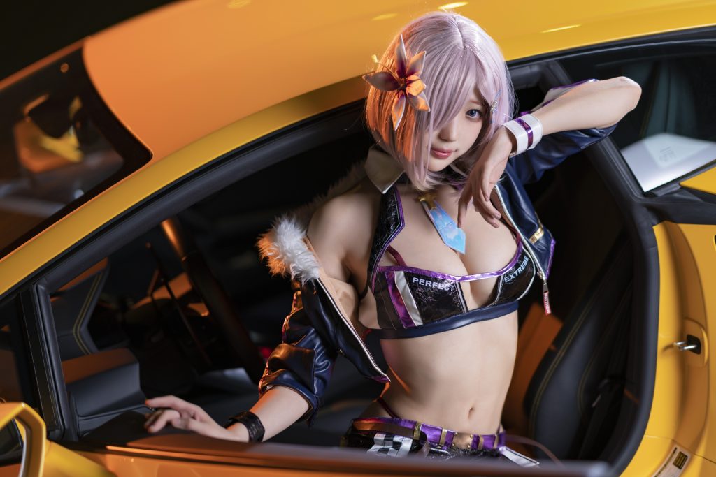 Watch sexy Coser@周叽是可爱兔兔 Vol.006: 玛修赛车 photos