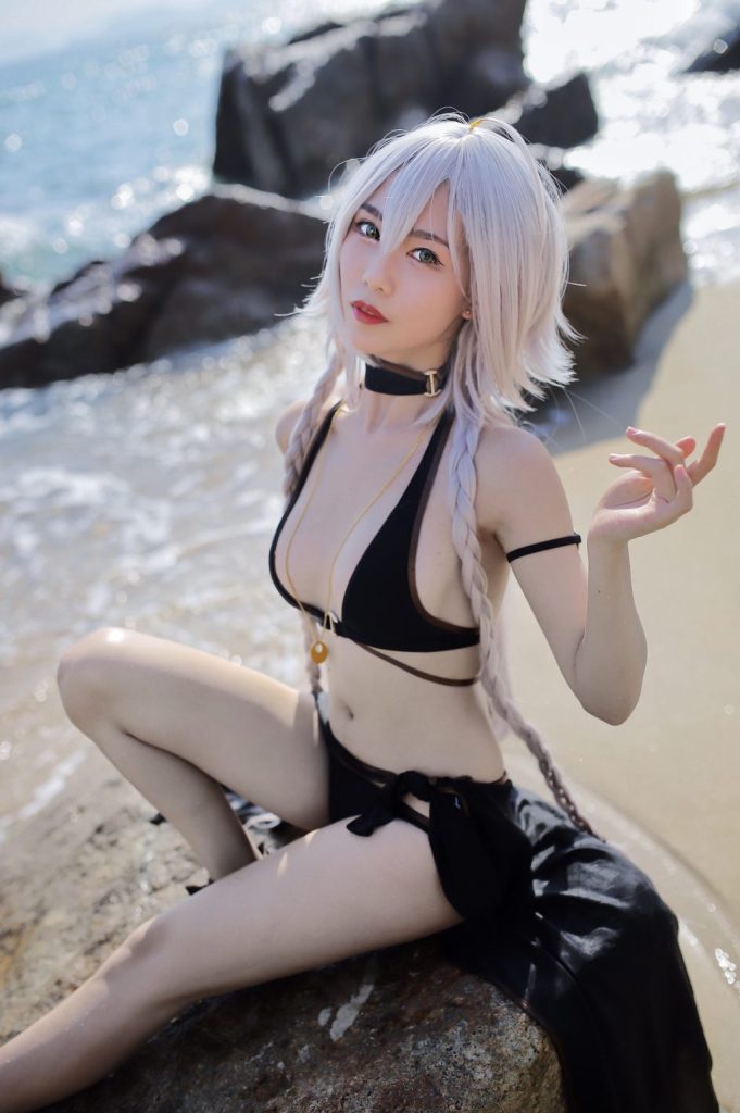 Coser@抖娘-利世: 黑贞德泳装