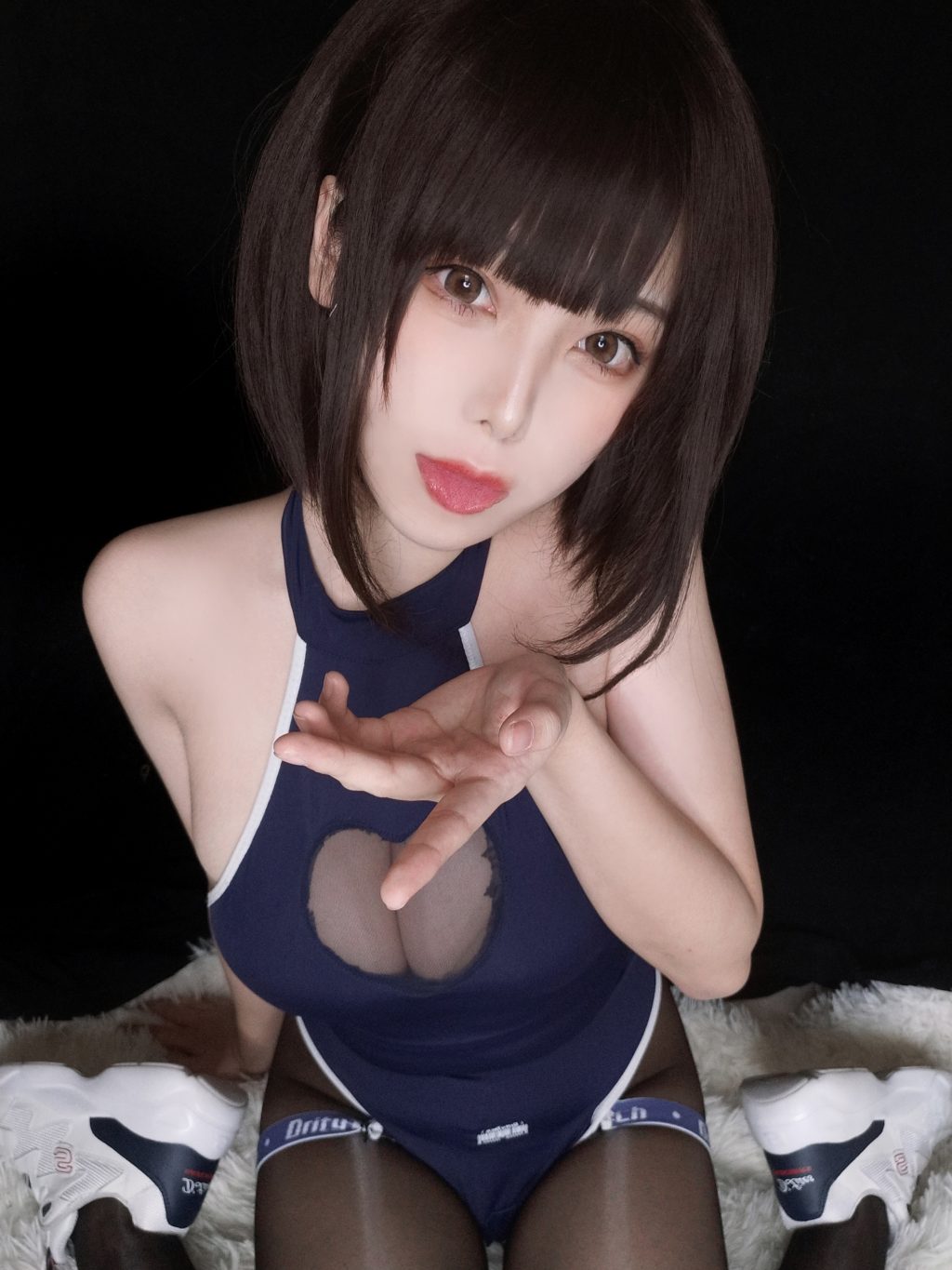 Watch sexy Coser@蜜汁猫裘 Vol.069: 水着 photos