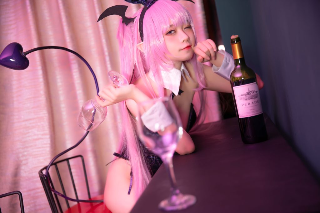 Watch sexy Coser@G44不会受伤 Vol.011: 露露姆兔女郎 photos