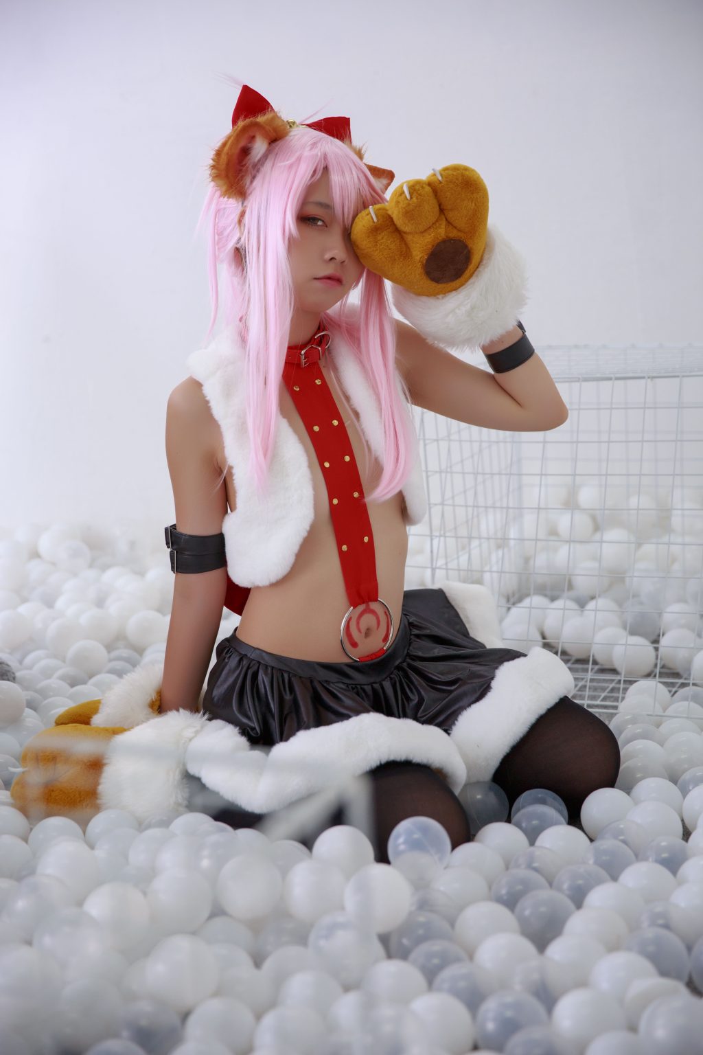 Watch sexy Coser@G44不会受伤 Vol.057: 小黑猫娘 photos