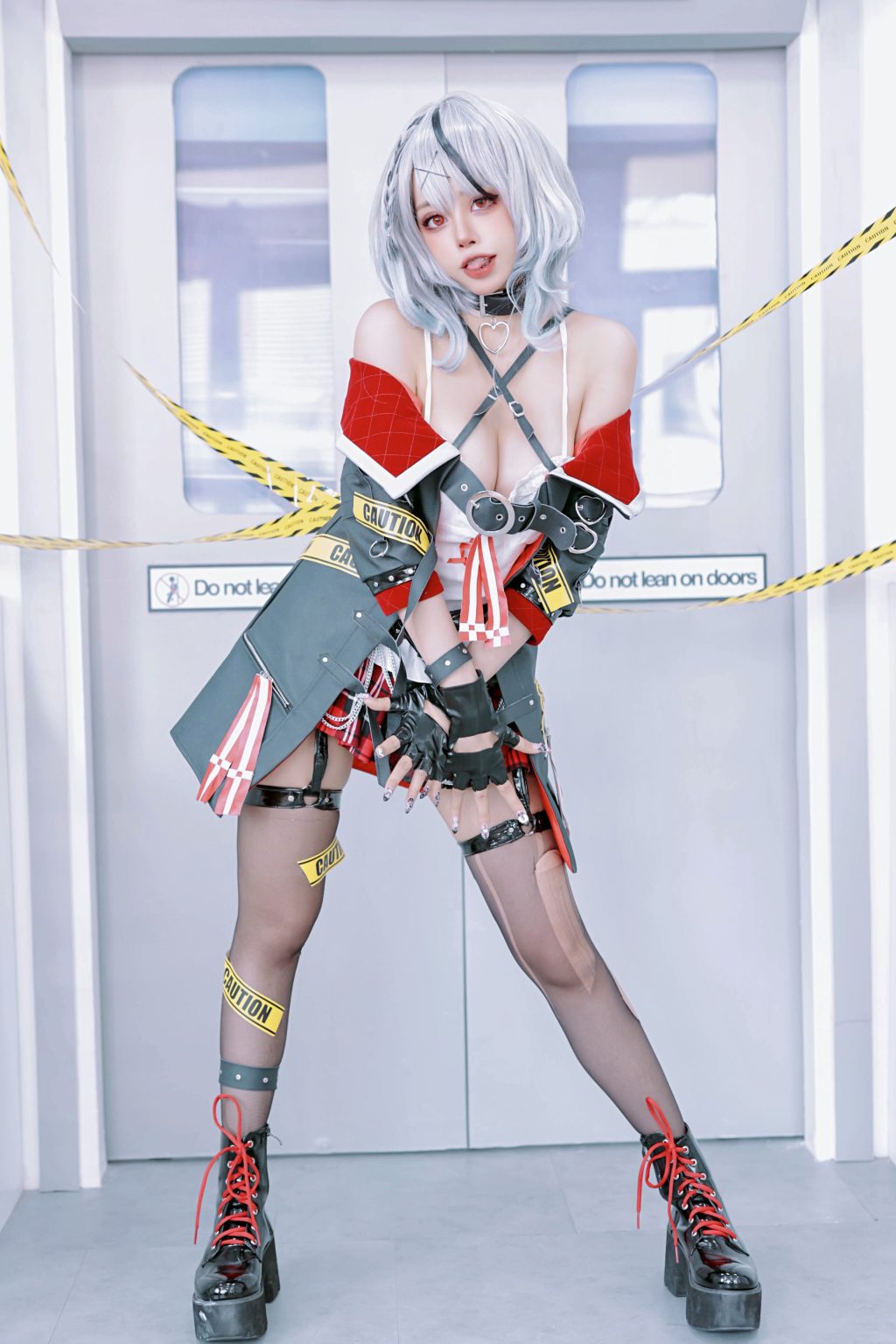 Watch sexy Coser@Byoru: Sakamata Chloe photos