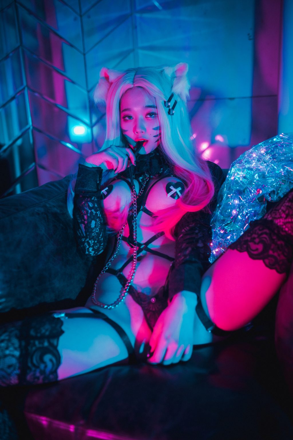 Watch sexy DJAWA Photo – Zia (지아): “[LoL] Ahri The Baddest” photos