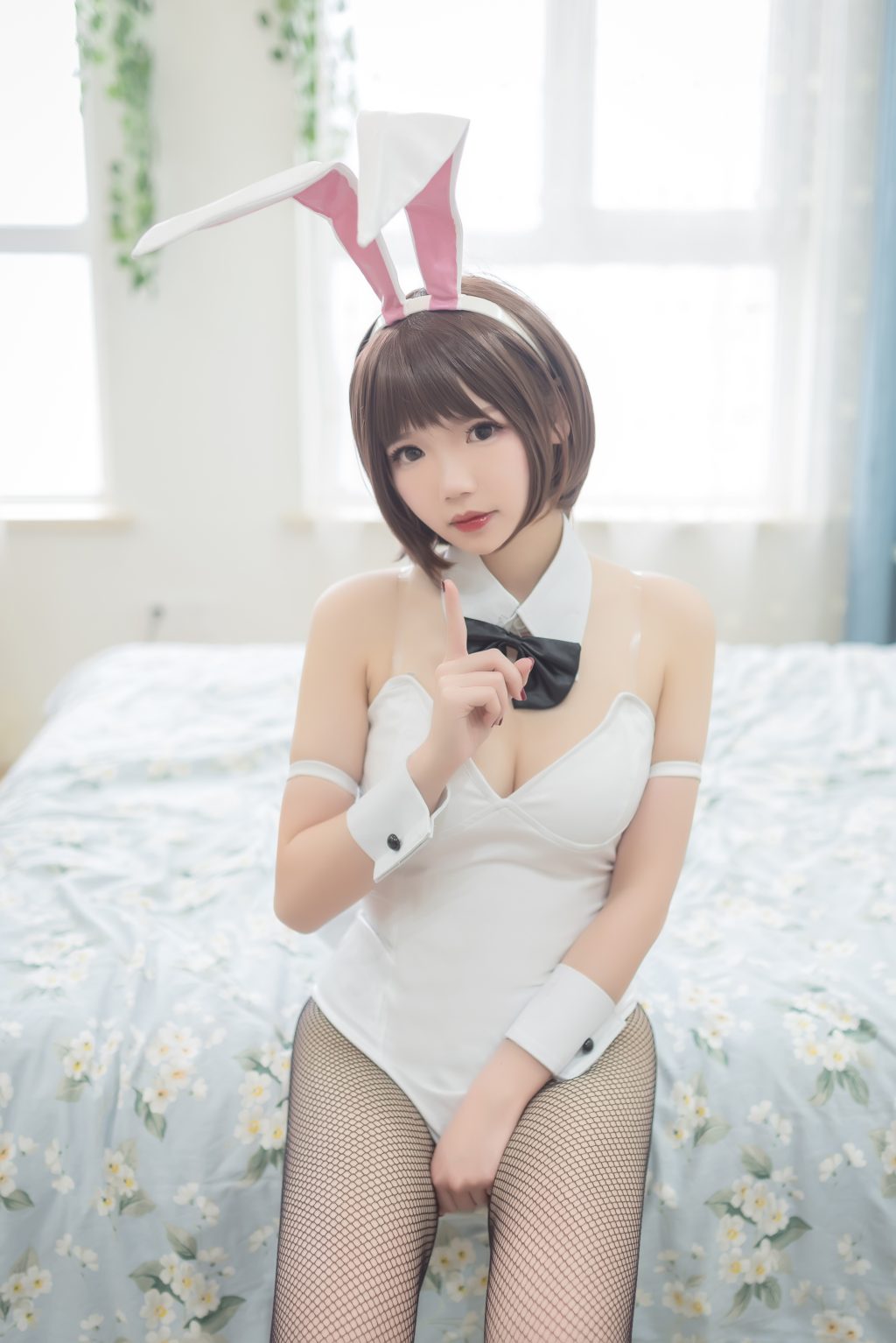 Watch sexy Coser@雪晴Astra (雪晴嘟嘟) Vol.039: 加藤恵兔女郎 photos