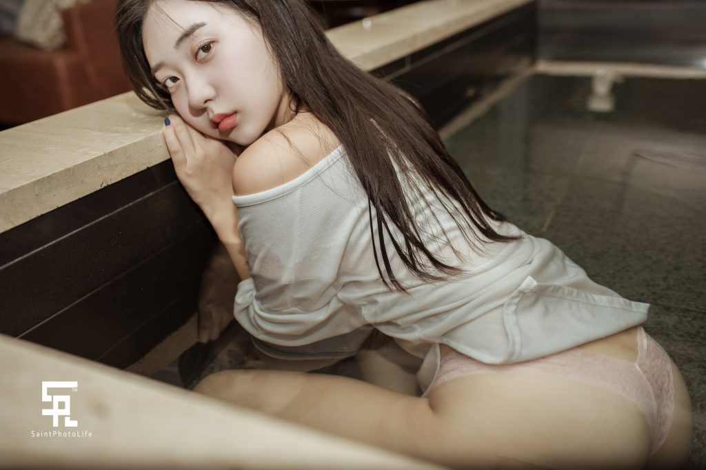 Watch sexy SAINT Photolife – Zenny (신재은): “Banyan Tree Club & Spa” photos