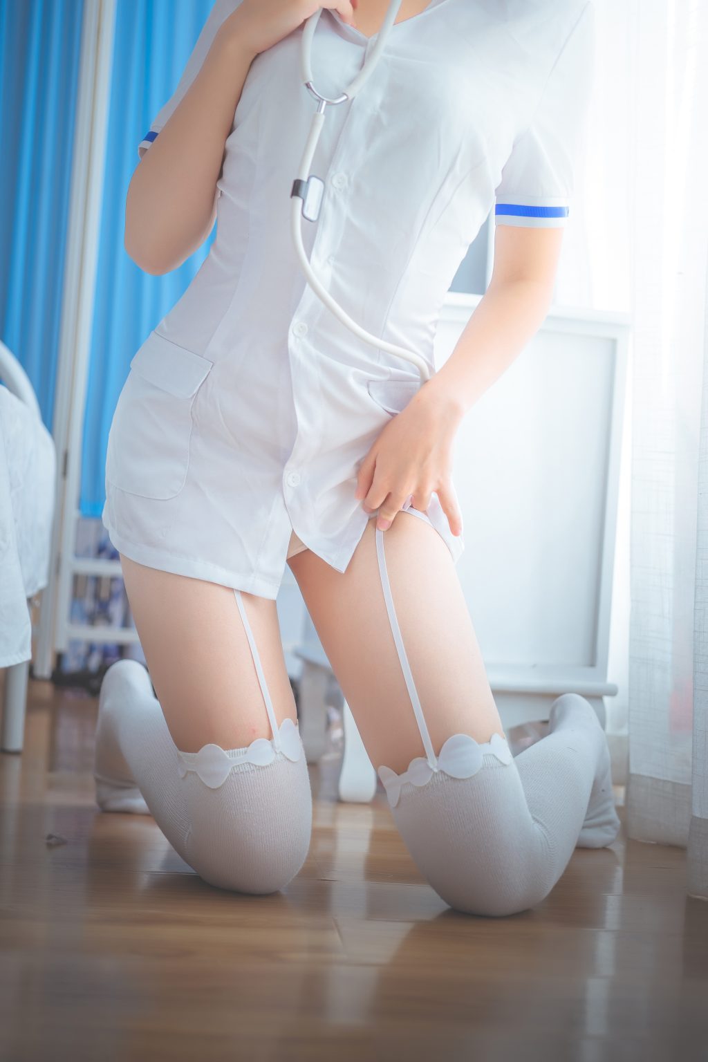 Watch sexy Coser@面饼仙儿 No.019: 蕾姆 photos