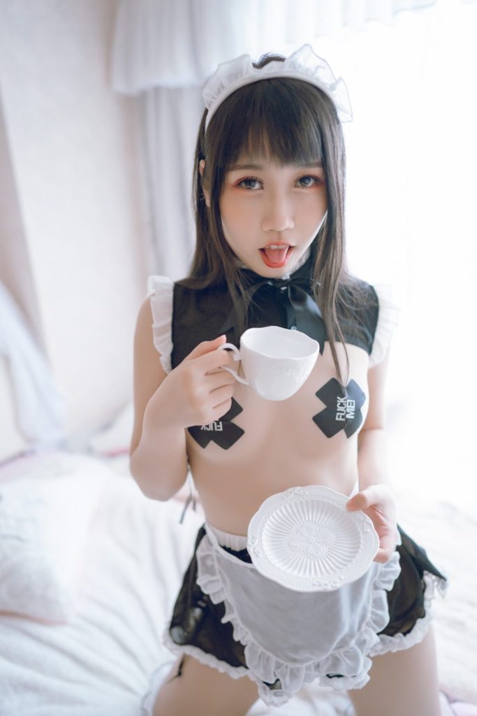 Coser@不呆猫: 女仆