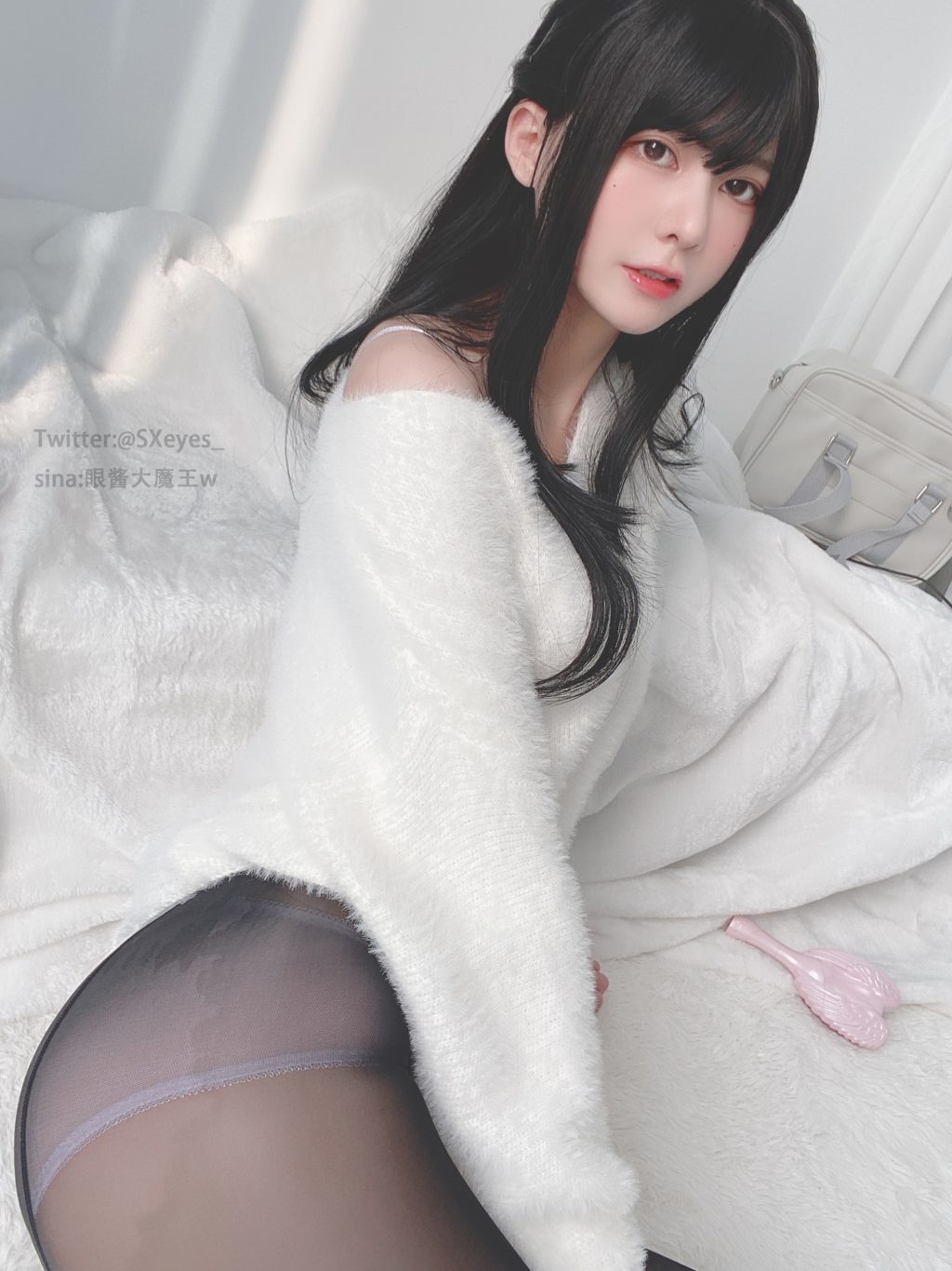 Watch sexy Coser@眼酱大魔王w: Album #19 photos