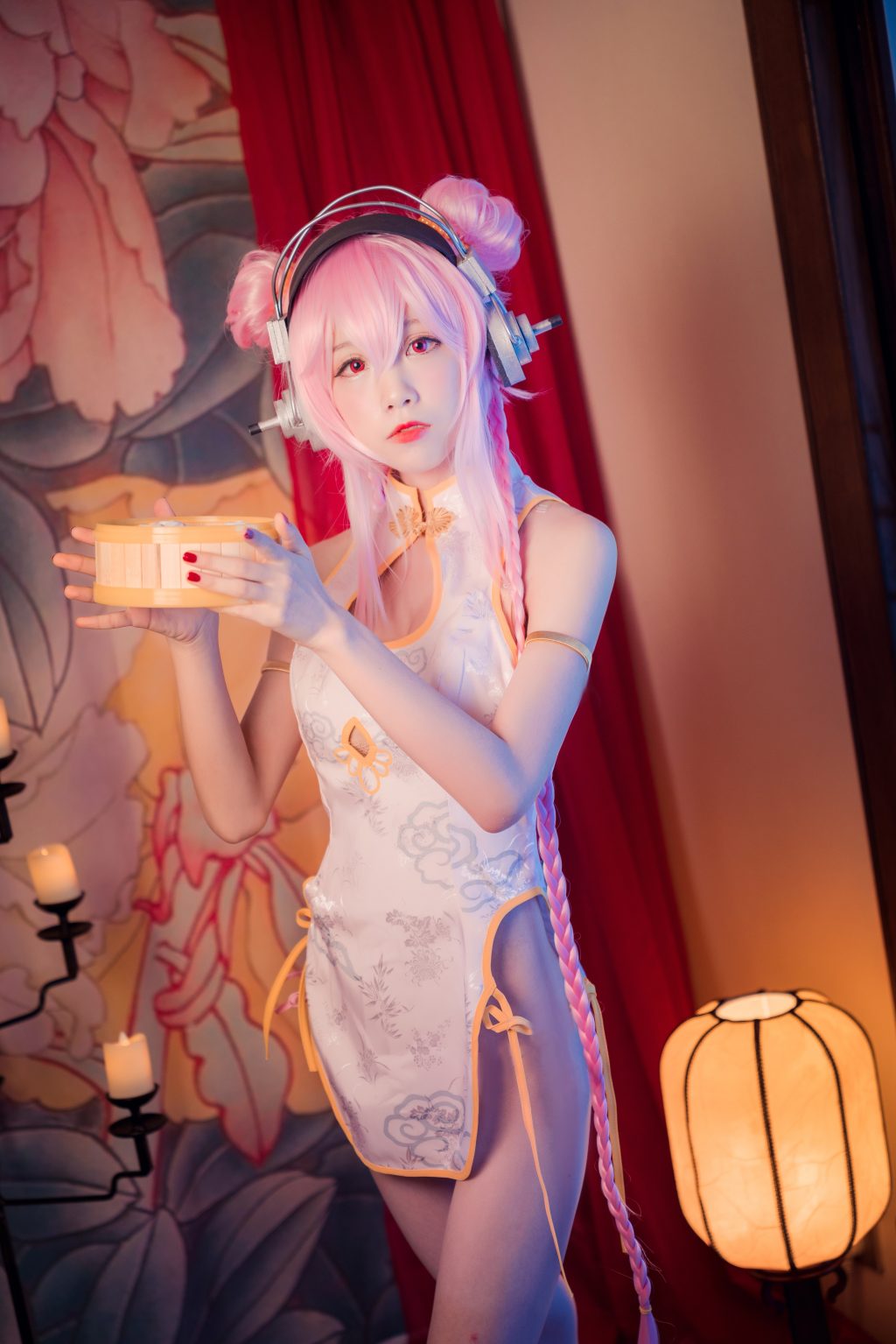 Watch sexy Coser@水淼Aqua Vol.023: 索尼子 旗袍 内景 photos