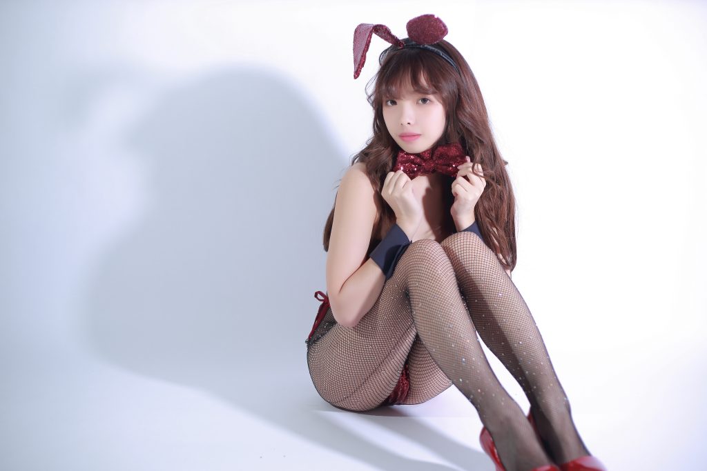 Watch sexy Coser@雯妹不讲道理 No.001: 元旦兔女郎 photos