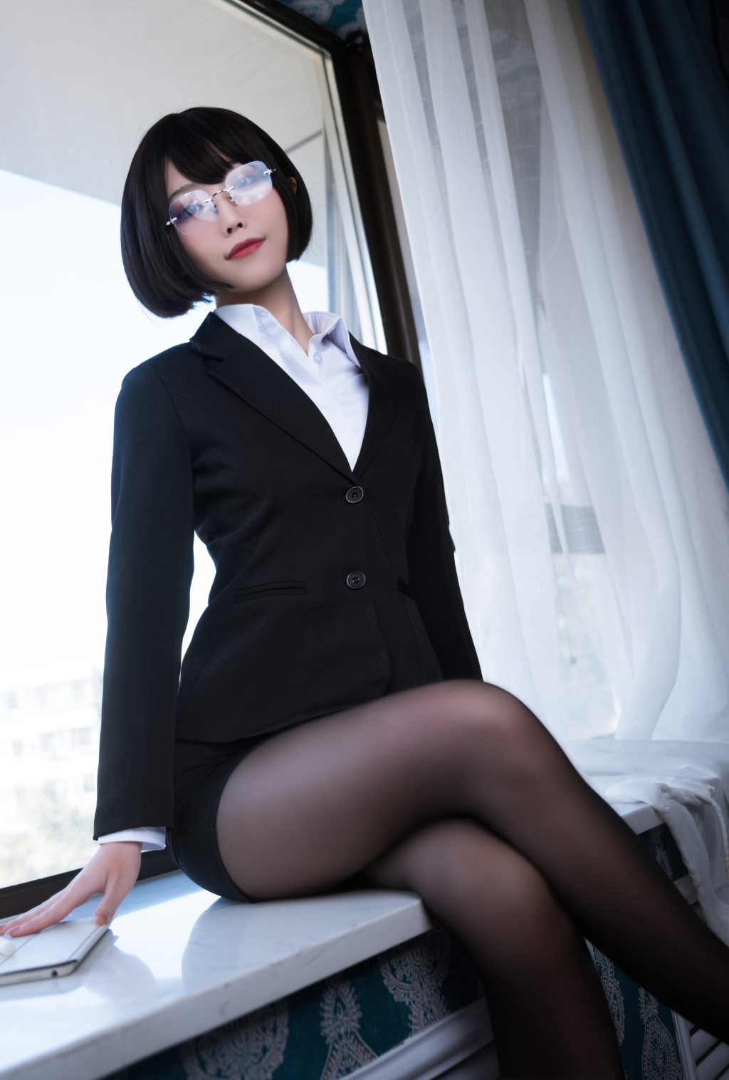 Watch sexy Coser@汪知子 Vol.001: OL photos