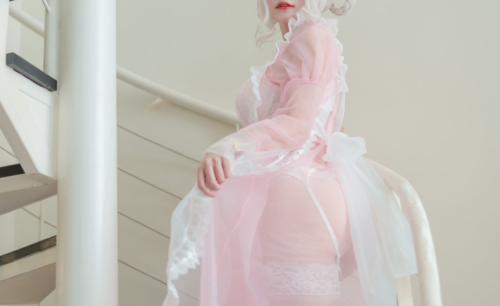 Watch sexy Coser@小仓千代w No.007: 透明女仆粉色 photos