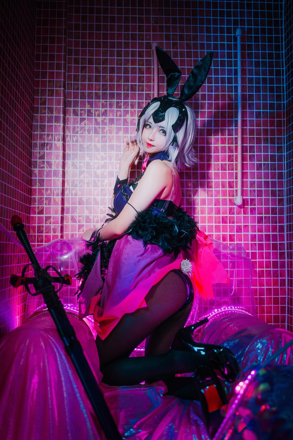 Watch sexy Coser@rioko凉凉子 Vol.016: 兔女郎 photos