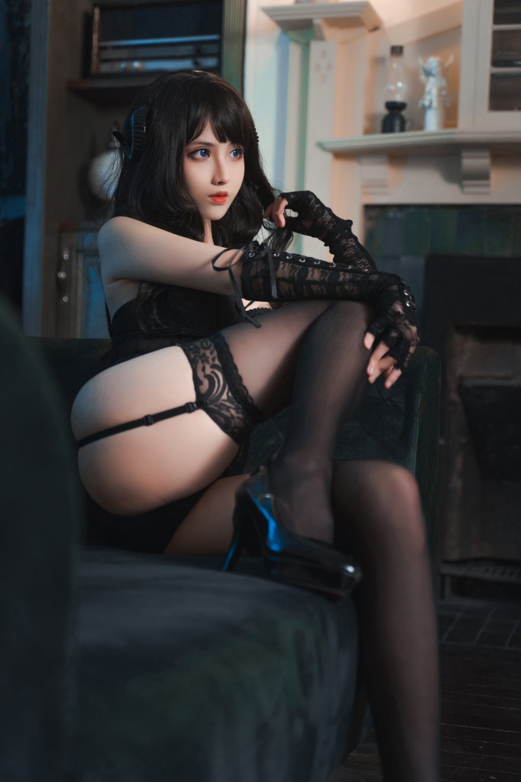 Watch sexy Coser@rioko凉凉子 Vol.037: 魅魔 photos