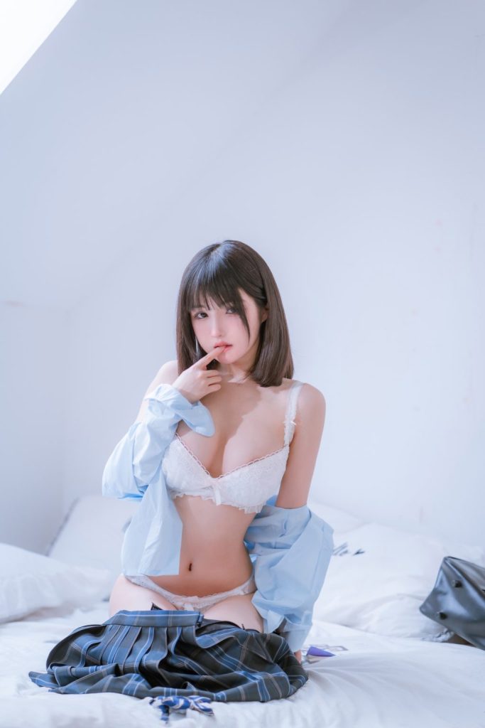 Coser@桜井宁宁 Vol.044: JK之居家