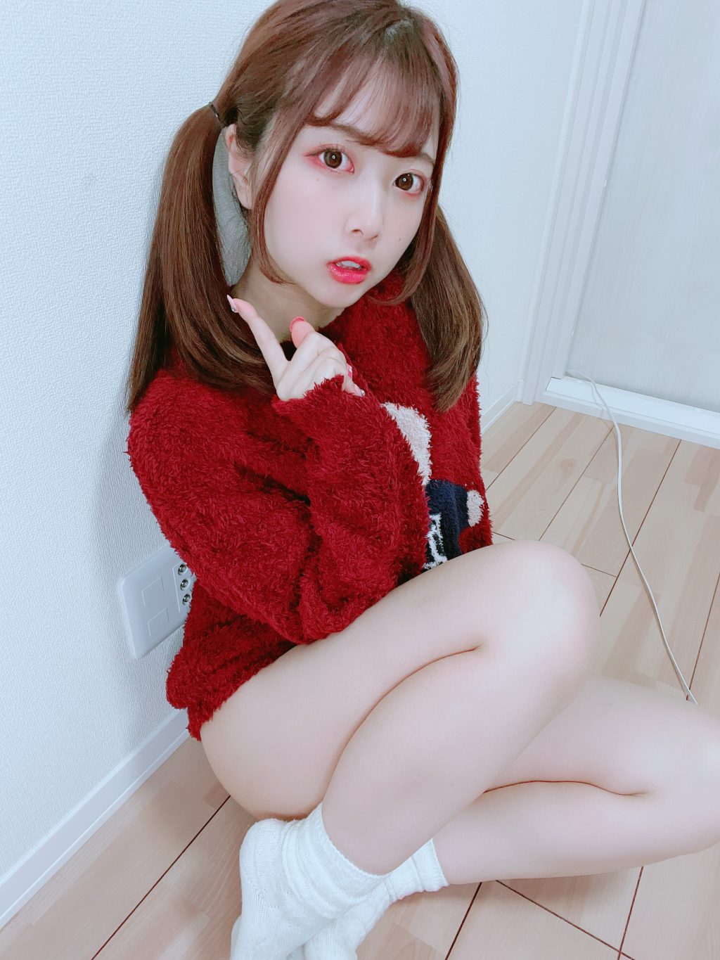 Watch sexy [Fantia] Tomiko (とみこ): じぇらぴけ?と、今日の私服自撮り。 photos