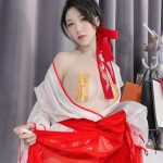 Coser@抖娘-利世 No.088: 雀纹和服