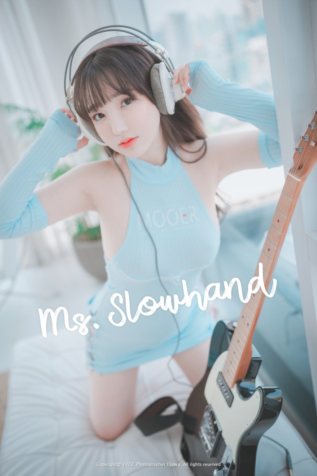 Watch sexy DJAWA Photo – Son Ye-Eun (손예은): “Ms. Slowhand” photos