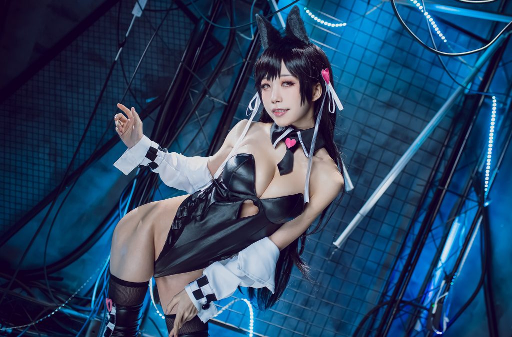 Watch sexy Coser@水淼Aqua Vol.054: 碧蓝航线 爱宕犬 同人机车 photos