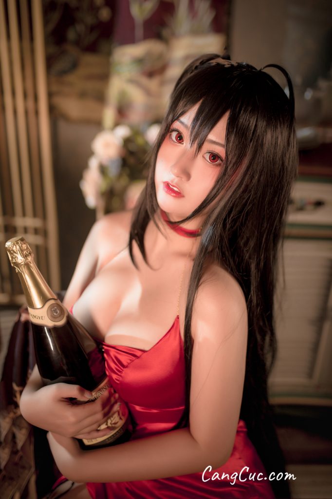 Coser@Mao Jiu Jiang Sakura (猫九酱Sakura) – 碧蓝 大凤