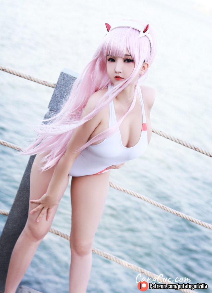 Coser@Potato Godzilla – Zero Two Swimsuit