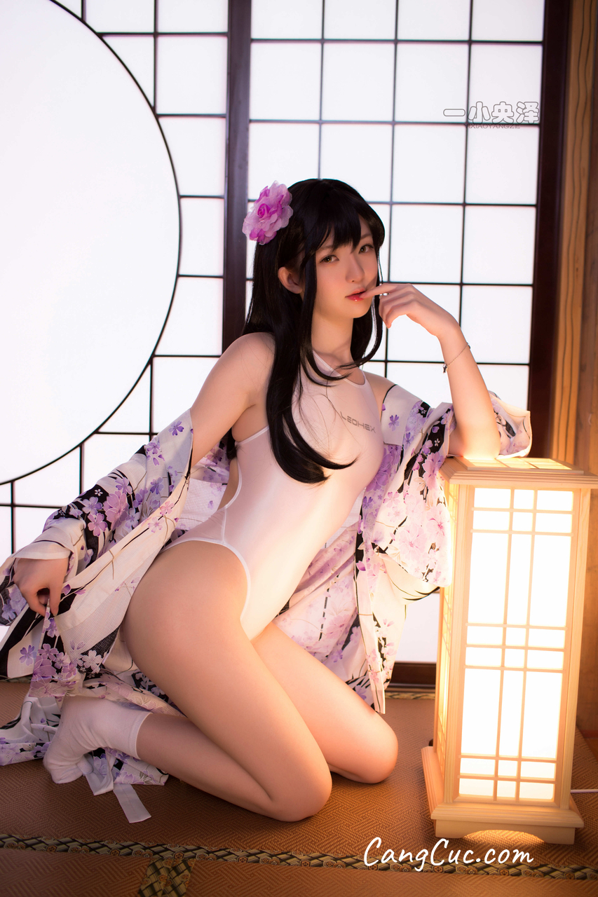 Watch sexy Coser@一小央泽 (yixiaoyangze) 和风 photos