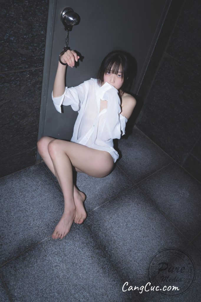 Pure Media Vol.250 Hina (히나) – The Raped Influencer Girl