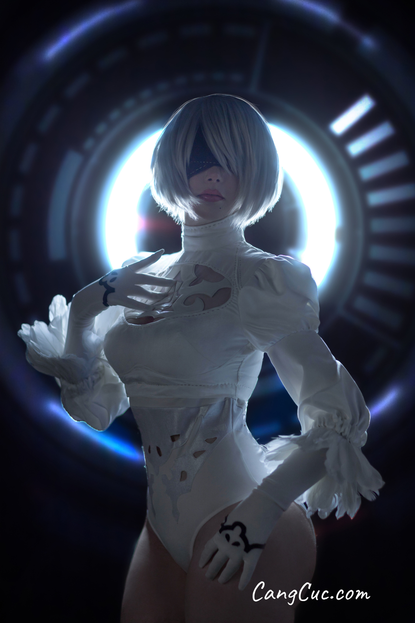 Watch sexy Coser@Sayathefox – 2B in The White Dress photos