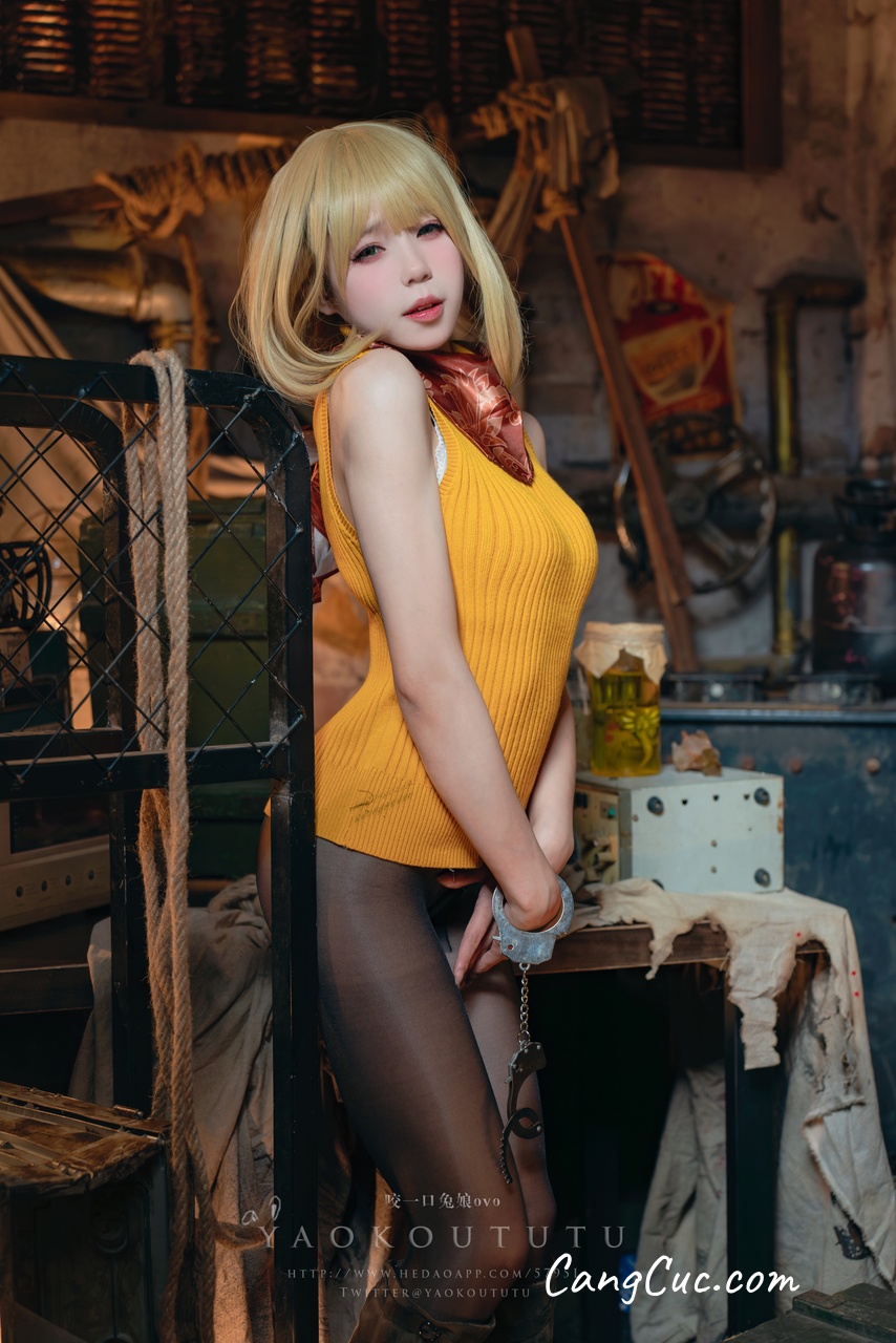 Watch sexy Coser@黏黏团子兔 – 生化危机4重置版 阿什莉 photos