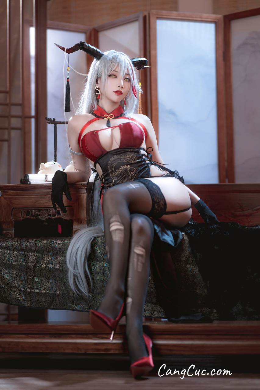 Watch sexy Coser@宮本桜 – 埃吉尔旗袍 photos