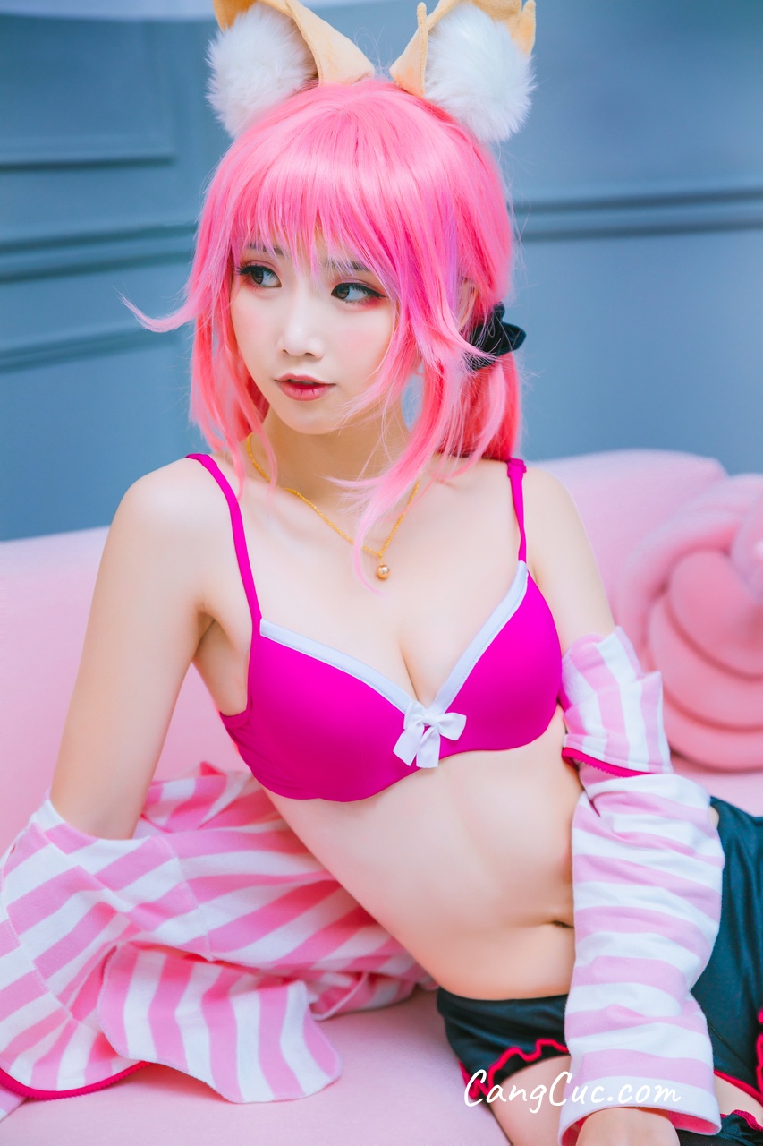 Watch sexy Coser@面饼仙儿 No.037 玉藻前日常 photos