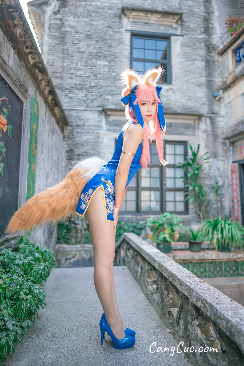 Watch sexy Coser@Money冷冷 No.004: 玉藻前旗袍 photos